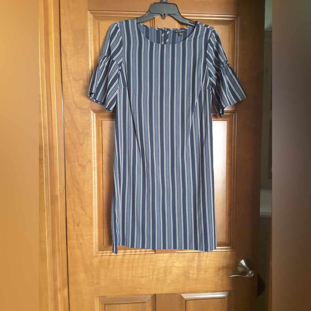 NWOT BANANA REPUBLIC dress